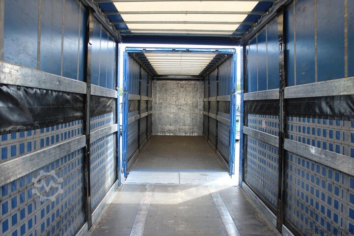 Jumbo kravas automašīna MAN TGX 26.460 Retarder Jumbo-Zug 120M3 Durchlade