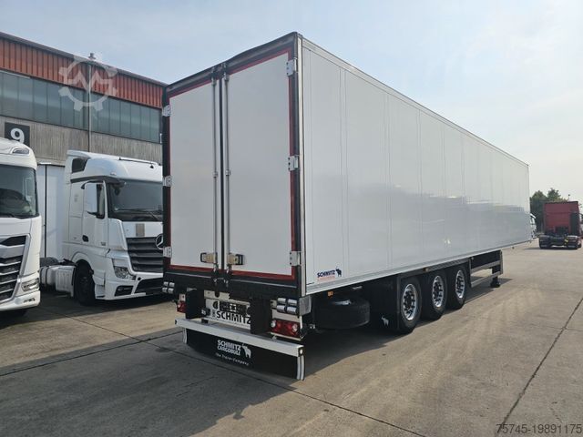 Naczepa chłodnia SCHMITZ CARGOBULL SKO 24 * LIFT * CARRIER VECTOR 1950 *
