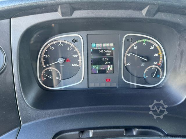 Kühlkoffer-LKW MERCEDES-BENZ ATEGO 1524 L Kühlkoffer 7,3 m LBW 1,5 T*THERMO