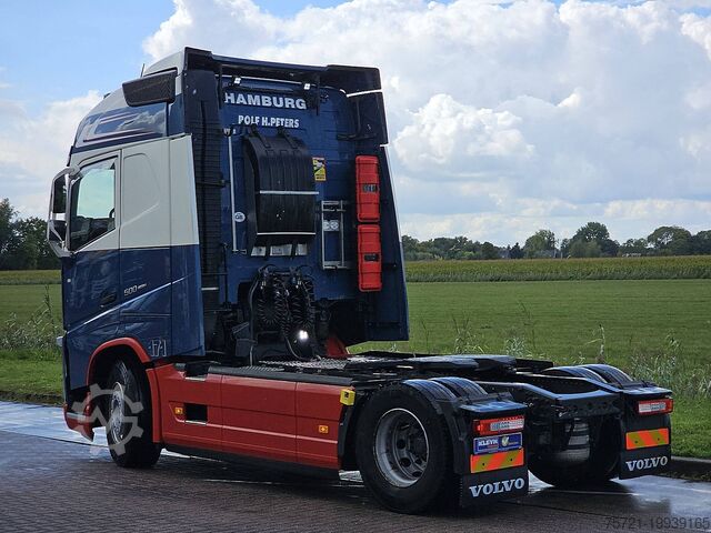 Standard-SZM VOLVO FH 500 SKIRTS 2X TANK VEB+