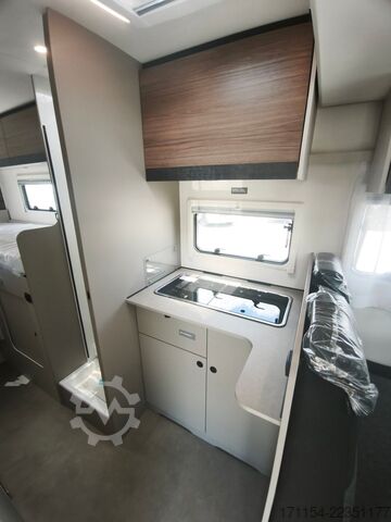 Autocaravana semi-integrada ROADFANS Tracer T 730 EL *Roadfans Edition* Hubbett