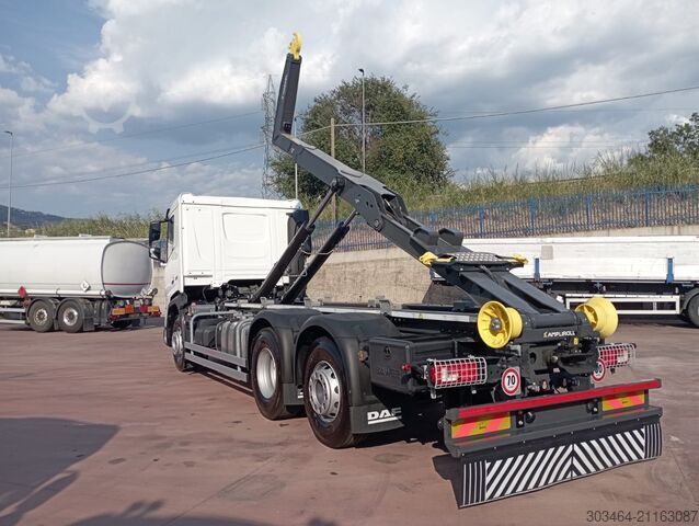 Tractor estándar DAF XF 480 6x2 Scarrabile Marrel 26ton.NUOVO