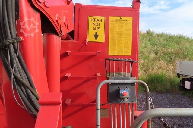 Utskiftbart chassis-tilhenger  Krancontainer HMF 1063