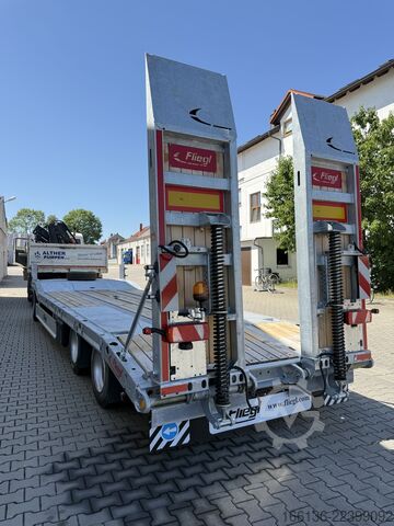 Žemo profilio platforma Fliegl Tiefladeanhänger DTS 300 Parabel/FH 6,5m