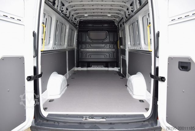 Фургон с высокой крышей VOLKSWAGEN Crafter 35 Kasten TDI LR *Hochdach*AHK*RüKam