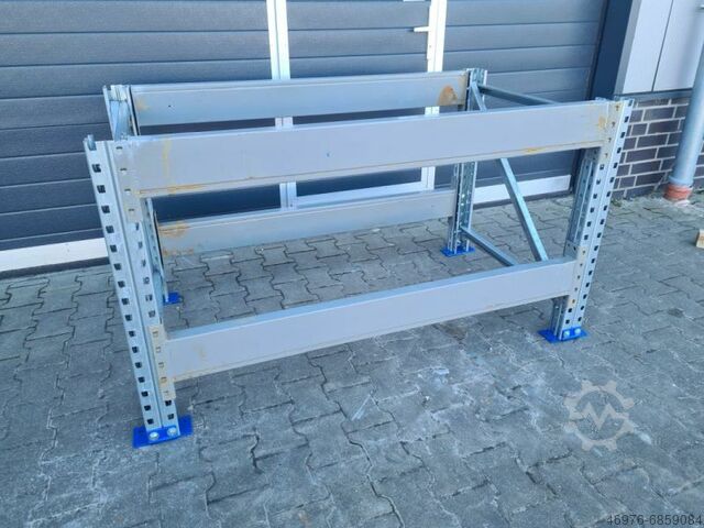 Darbo stalo rėmas Darbo stalas Darbo stalas Darbo stalas SSI Schäfer/ Abm.: 1600 x 800 x 900 mm (BxTxH)