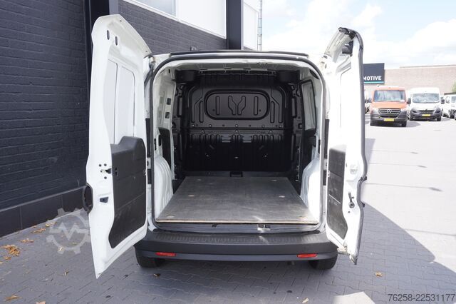 Комби с висок покрив Fiat Doblò Cargo 1.3 MJ EURO 6 - Airco - Start/Stop ...