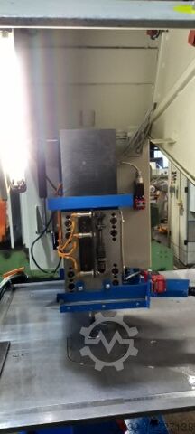 Poinçonneuse hydraulique Edel POWERPROFI 205