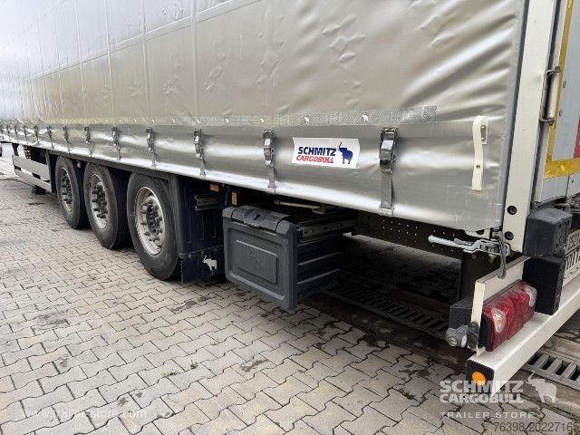 Åpen semitrailer med presenning Schmitz Cargobull Curtainsider Standard