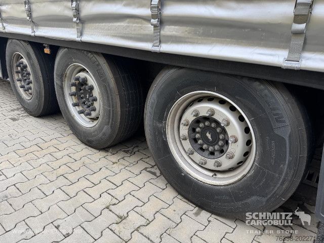 Åpen semitrailer med presenning Schmitz Cargobull Curtainsider Standard