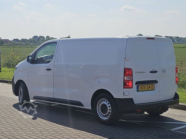 Hochdachkombi OPEL VIVARO 1.5 L2 Navi Trekhaak AC!