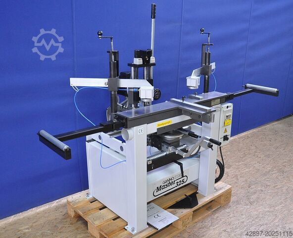 Perceuse à cadre universelle pour la construction d'escaliers Ganner - Gannomat Master 325