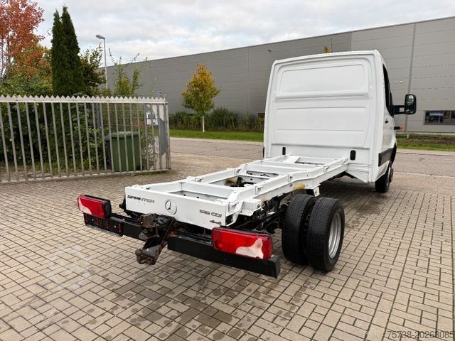 Furgona šasija MERCEDES-BENZ Sprinter 516 CDI 4x4 Fahrgestell/Klima/3-Sitze