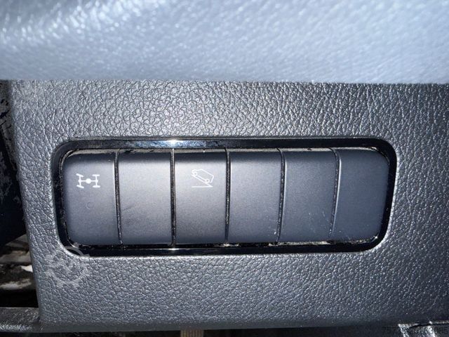 Furgona šasija MERCEDES-BENZ Sprinter 516 CDI 4x4 Fahrgestell/Klima/3-Sitze