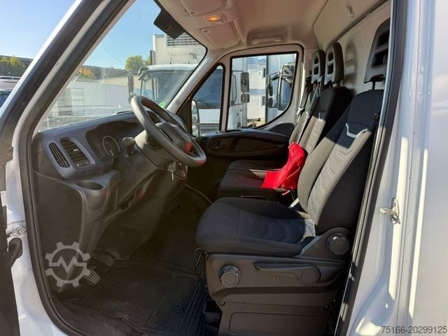 Dubă cu caroserie tip cutie IVECO DAILY 35 S 14 CNG Koffer 4,3 m Türen*ERDGAS