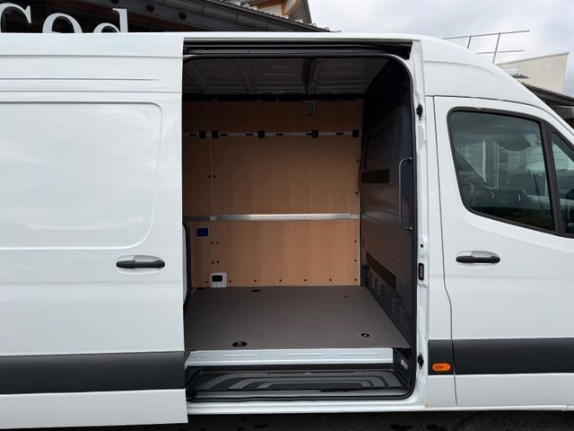 Hátíð loftrými sendibíll MERCEDES-BENZ Sprinter 319 CDI 4325 DISTRONIC Klima AHK