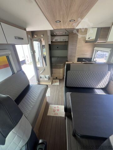 Semi-integrated camper 2024 Fiat Ducato Weinsberg Carasuite | Automatico | 5 posti letto