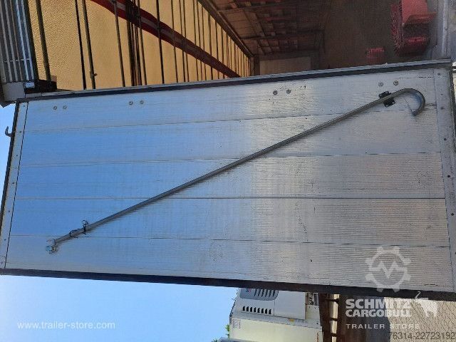 幌付きオープンセミトレーラー Schmitz Cargobull Curtainsider Mega Getränke