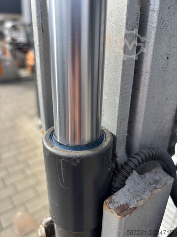 מעגלי משטחים Still EXV 12i Initalhub