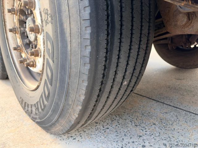 Sættevogn med walking floor SCHMITZ CARGOBULL SKI 24 * PORTAL TÜR * PLANE * ALU * TÜV