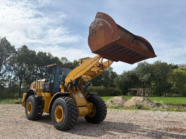 товарач Caterpillar 962M + 13.107HOURS + BIG BUCKET + PERFECT WORKI...