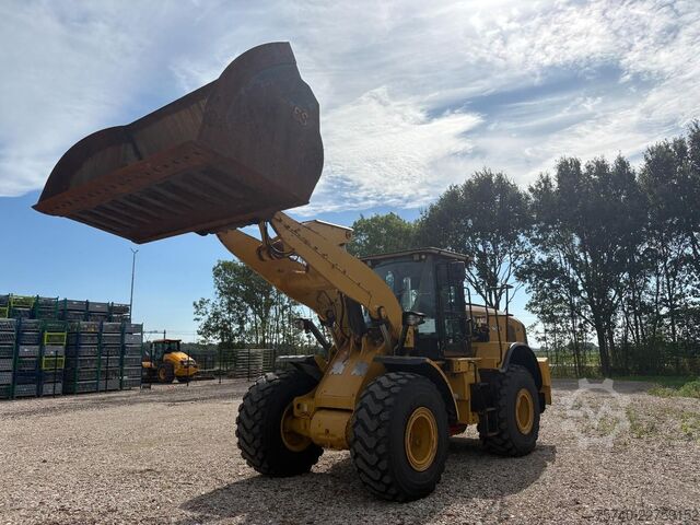 товарач Caterpillar 962M + 13.107HOURS + BIG BUCKET + PERFECT WORKI...
