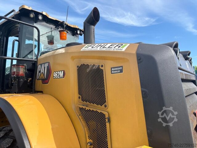 товарач Caterpillar 962M + 13.107HOURS + BIG BUCKET + PERFECT WORKI...