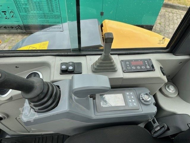 Minigrävare XCMG XE35, Gummikette, Greifer + Hammer, Klima,Yanmar