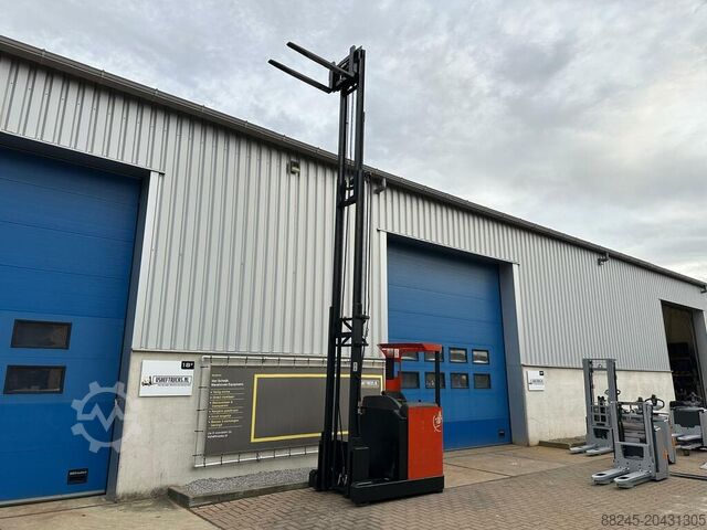 VS-22457 Reachtruck BT RRM14 Freelift BT RRM14