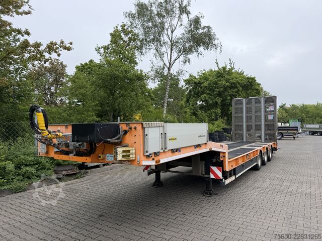 Naczepa niskopodwoziowa Humbaur HTS30  3 Achs Satteltieflader, neuwertig