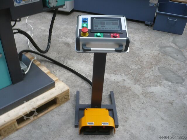 Bockningsmaskin för dornrör cesurbend PBH-32 E