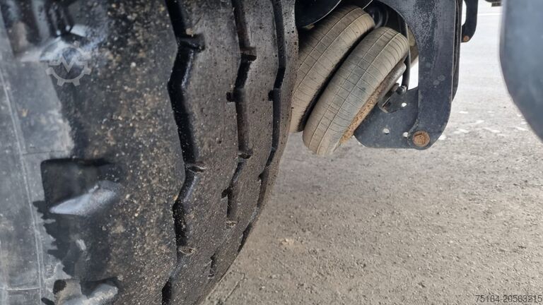 Three-way tipper trailer Schwarzmüller M-Serie