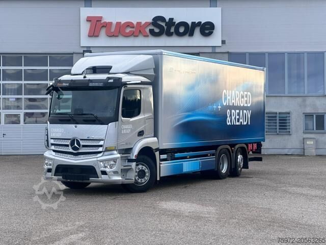 Box truck  eActros 400 L
