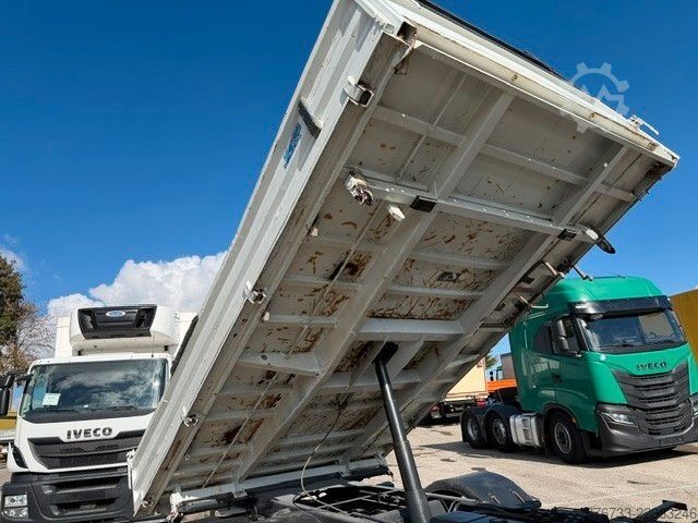Furgón volquete trilateral IVECO ML80E19K ¤6 Meiller 3-Seiten nur 74 TKM AHK