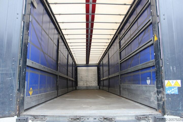 Åben sættevogn med presenning SCHMITZ Plane Edscha Liftachse Pal.-Kasten Lenkachse