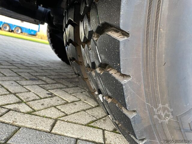 Šasija sa taksijem Volvo FH500 6x2 NL Truck / APK-TÜV 09-26