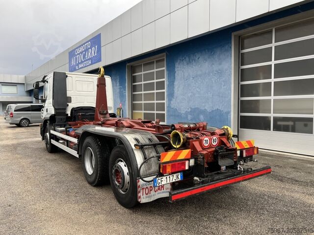 Kroklyftstruck Iveco Stralis 420