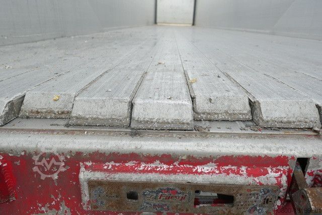סמי טריילר עם רצפה נעה FLIEGL SDS 390, 8mm Boden, 102m³, Lang LKW Typ 1, SAF