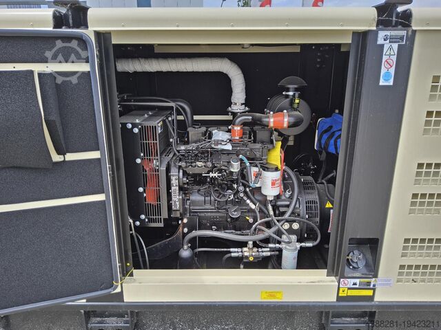 Gerador AKSA APD 22C RP | 22 kVA Diesel Notstrom Schallgedämmt | NEU 2024