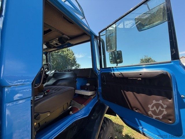 Andra MERCEDES-BENZ Unimog 417/20  U 1150 L  U 900 406 LBW Seilwinde