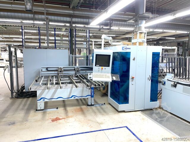 Bearbeitungszentrum mit Durchlauf Weeke BHX500