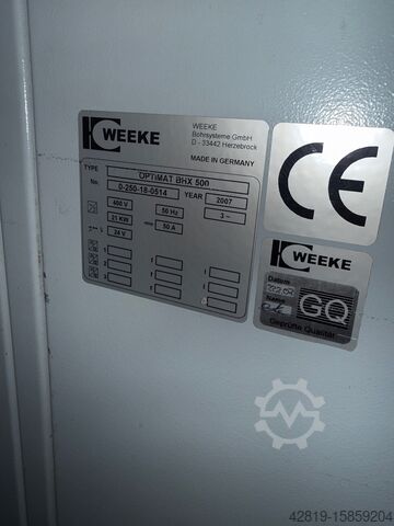 Bearbeitungszentrum mit Durchlauf Weeke BHX500