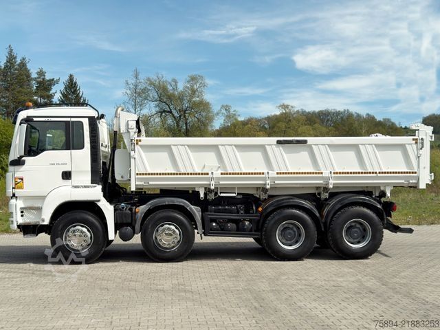 Tipper truck MAN TGS 35.400 * KIPPER 6,00 m + BORDMATIC * 8x4*TOP