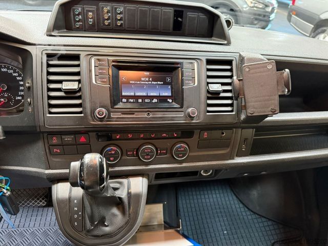 Противпожарно возило VOLKSWAGEN T6 Caravelle 4 Motion Notarzt RTW 4 Sitze STHZ