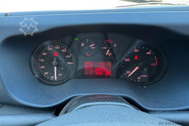 Van IVECO Daily 35S14