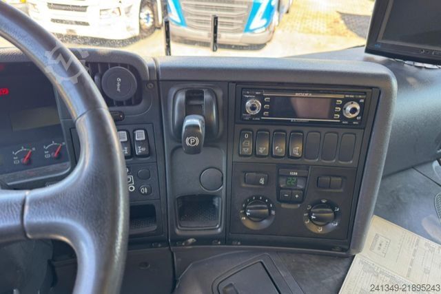 LKW mit Pritsche & Plane SCANIA P340 4x4