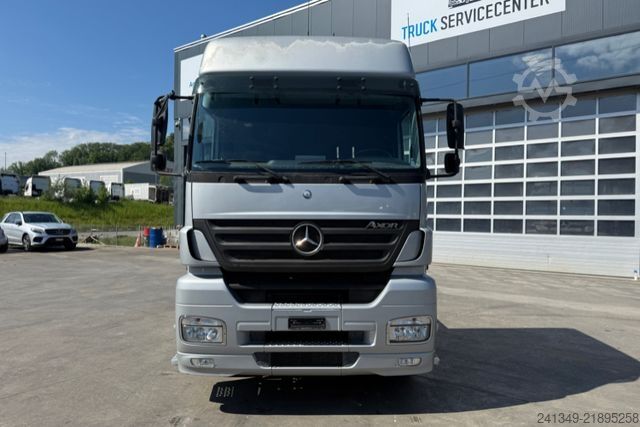 Standard SZM MERCEDES-BENZ Axor 1833 4x2