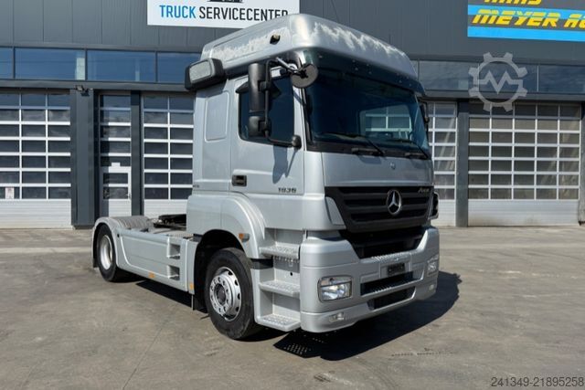 Standard SZM MERCEDES-BENZ Axor 1833 4x2