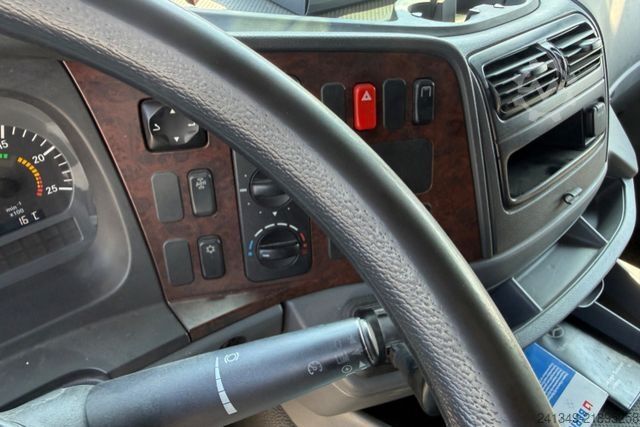 Standard SZM MERCEDES-BENZ Axor 1833 4x2