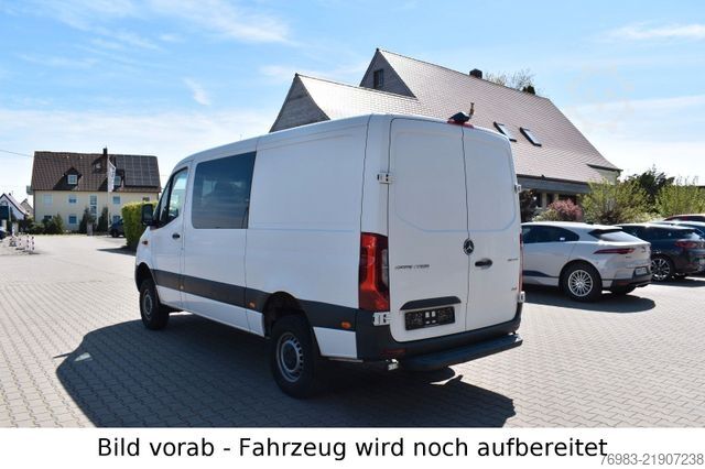 Xe van mui cao MERCEDES-BENZ Sprinter 316 CDI 4x4 Mixto 7 G-Tronic 4 Sitzer
